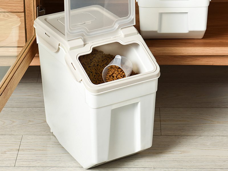 Airtight Food Container On Wheels, Large Dog Food Storage Container On Wheels